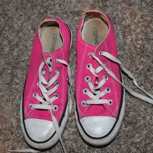 Pink converse